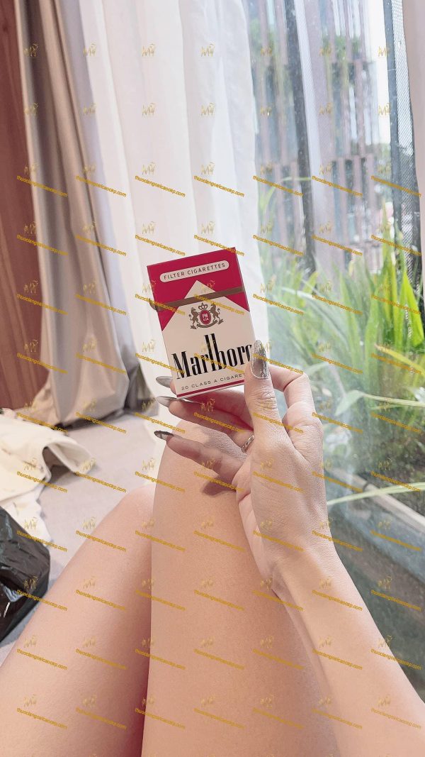 Thuốc Lá Marlboro Red ( FLIP-TOP-BOX ) ( Hàng Chuẩn Mỹ )