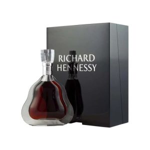 Rượu Hennessy Richard (Rich V.) 2 thuoclangoaicaocap com 27 - Thuoclangoaicaocap.com | Chuyên Thuốc Lá Ngoại Cao Cấp & Xì Gà
